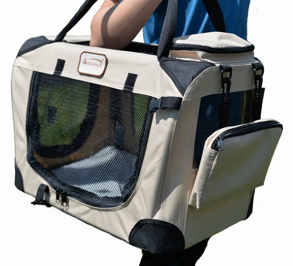 Beige Pet Carrier O867888