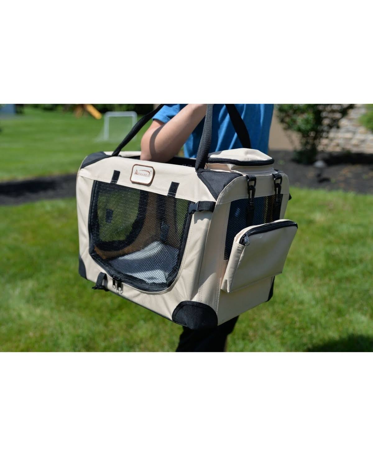 Beige Pet Carrier O867888