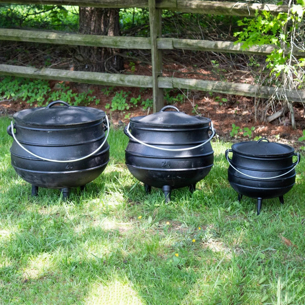Cast Iron 3 Quart Dutch Oven with Lid Y360921