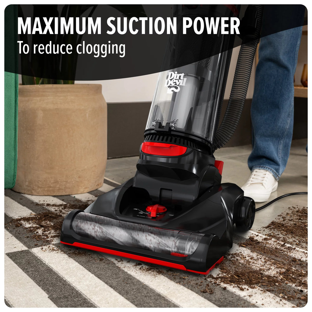 Bagless Upright Vacuum Cleaner Y777117