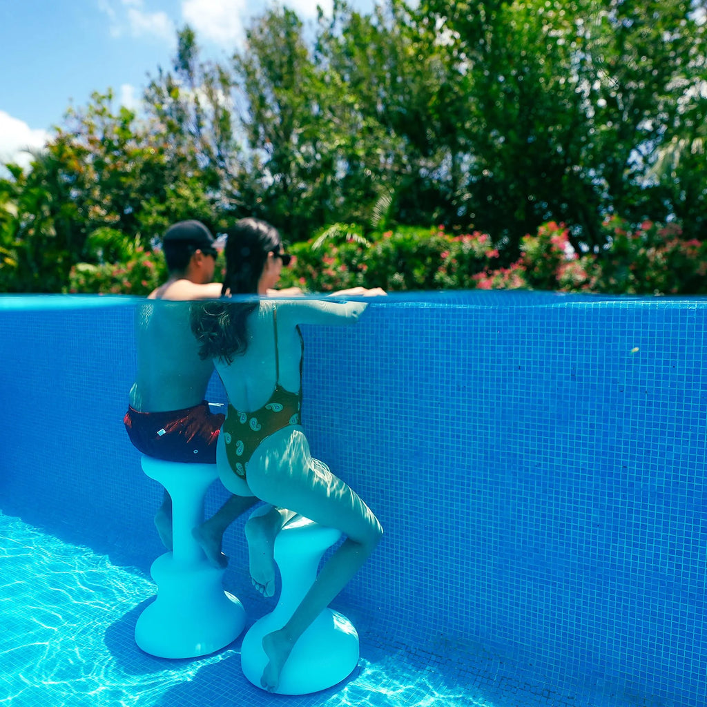 White 30 Inch Submersible Pool Stool with Foot Rest G634