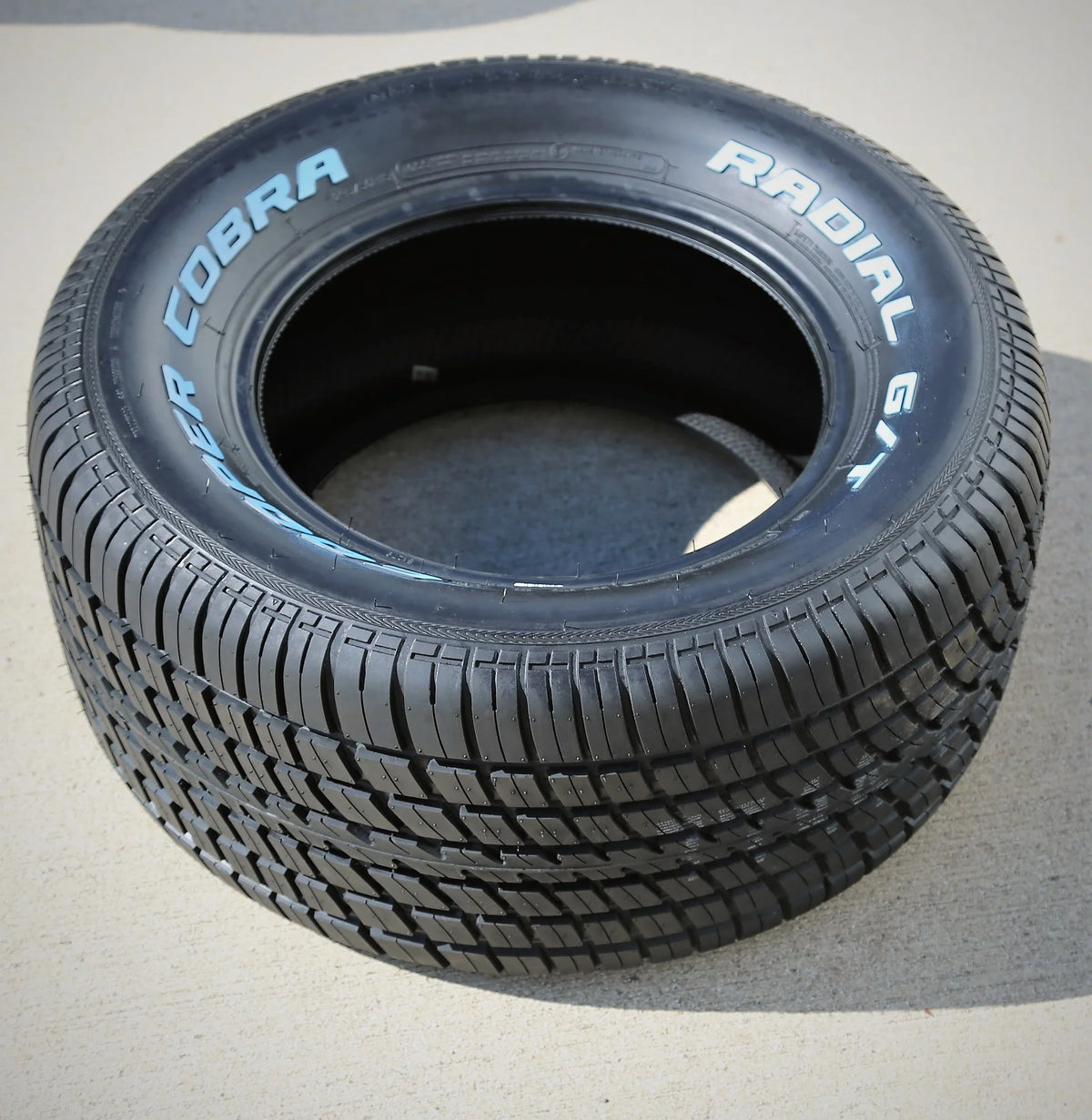 All Season P235/60R14 96T Passenger Tire U5730