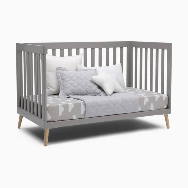 4-in-1 Convertible Crib Q62437