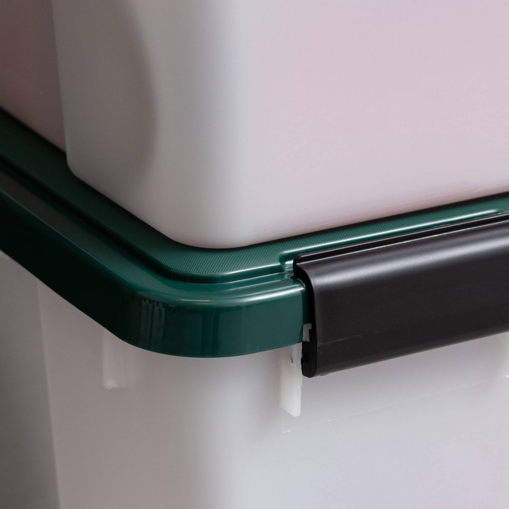 46 Quart Weathertight Storage Box 4-Pack D690896