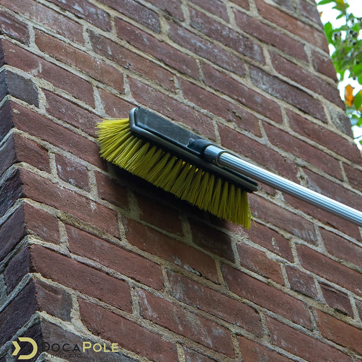 7-30 Foot Hard Bristle Brush Extension Pole H183693