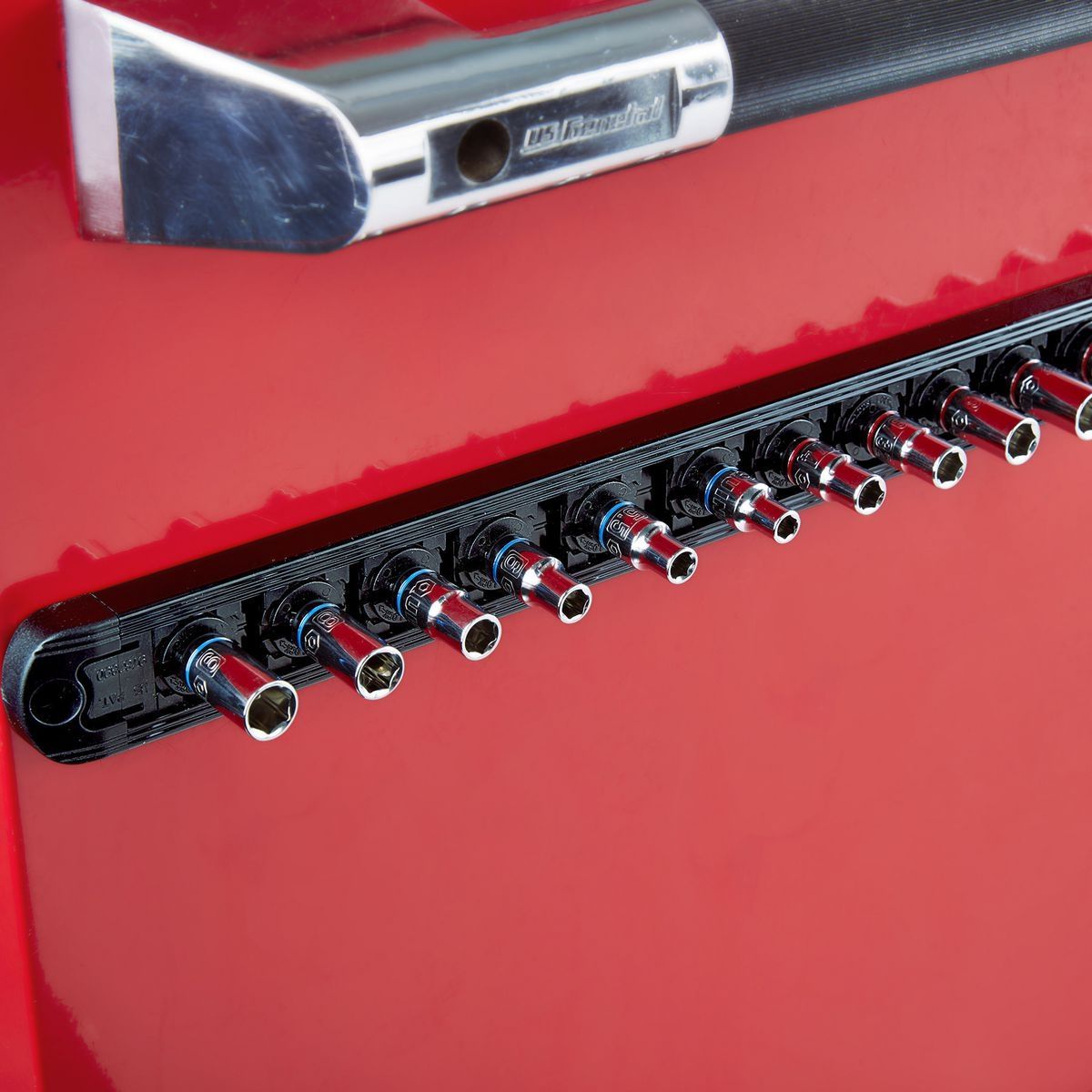 1/4 in. Magnetic Socket Rail with Twist Lock U92959
