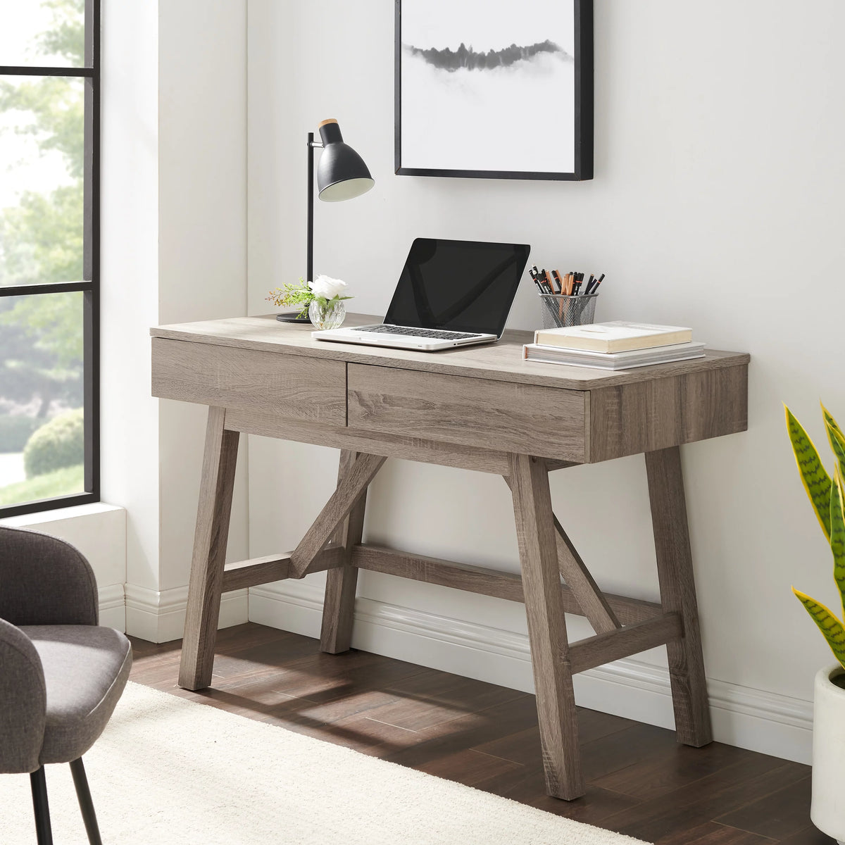 2-Drawer Desk G604