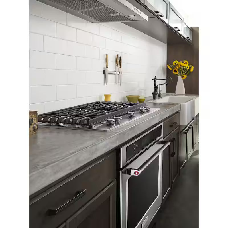 30 in. Stainless Steel Gas Cooktop with 5 Burners Z81940