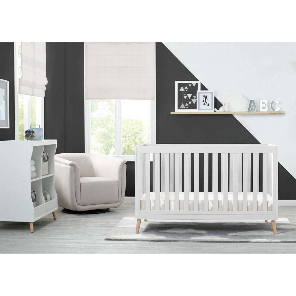 4-in-1 Convertible Crib Q62437